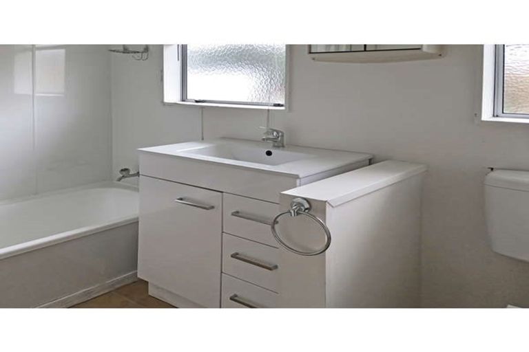 Photo of property in 3 Guy Avenue, Levin, 5510