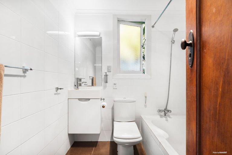 Photo of property in 45 Kitchener Road, Takapuna, Auckland, 0620