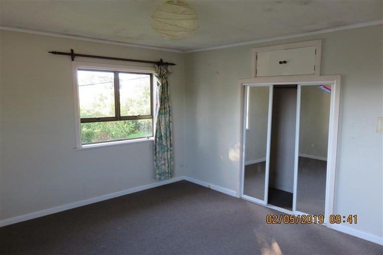 Photo of property in 20 Kauri Glen Road, Northcote, Auckland, 0627