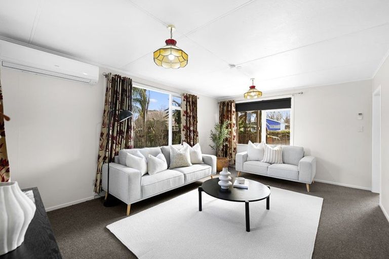 Photo of property in 12 Lydiard Place, Chartwell, Hamilton, 3210