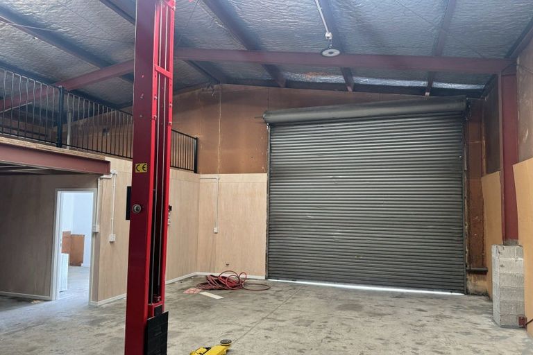 Photo of property in 17u3 Cook Street, Hamilton East, Hamilton, 3216