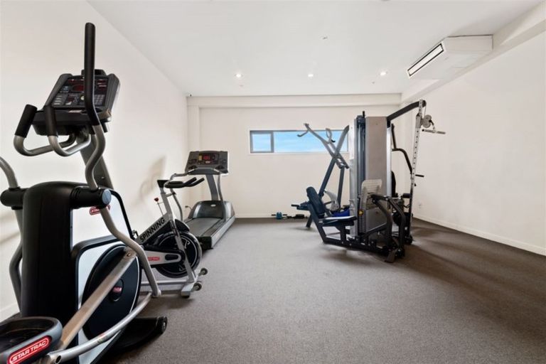 Photo of property in Royal Court Apartments, 1193unit Hinemoa Street, Rotorua, 3010