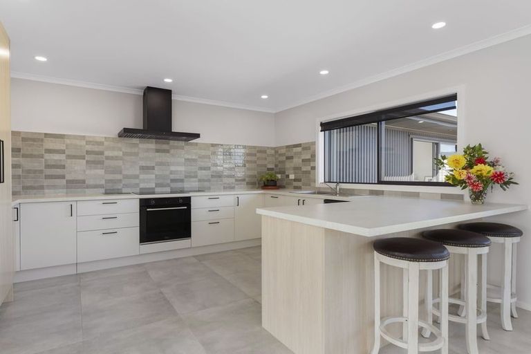 Photo of property in 10 Uku Way, Wharewaka, Taupo, 3330