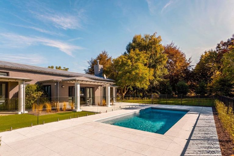 Photo of property in 42 Central Park Avenue, Lake Hayes, Queenstown, 9371