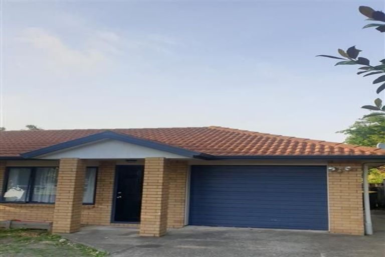 Photo of property in 18 Rimu Street, New Lynn, Auckland, 0600