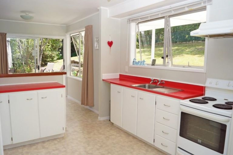 Photo of property in 12 Glenbervie Crescent, Massey, Auckland, 0614