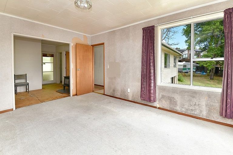 Photo of property in 49 Keegan Drive, Massey, Auckland, 0614