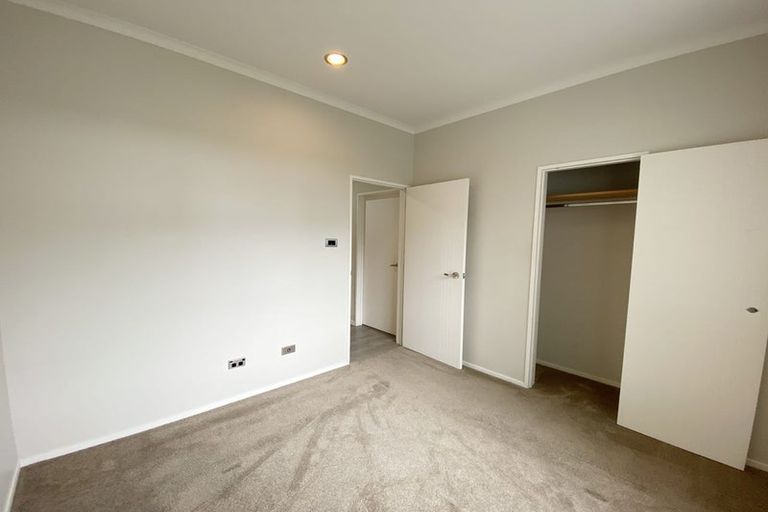 Photo of property in 24 Carrickdawson Drive, Flat Bush, Auckland, 2019