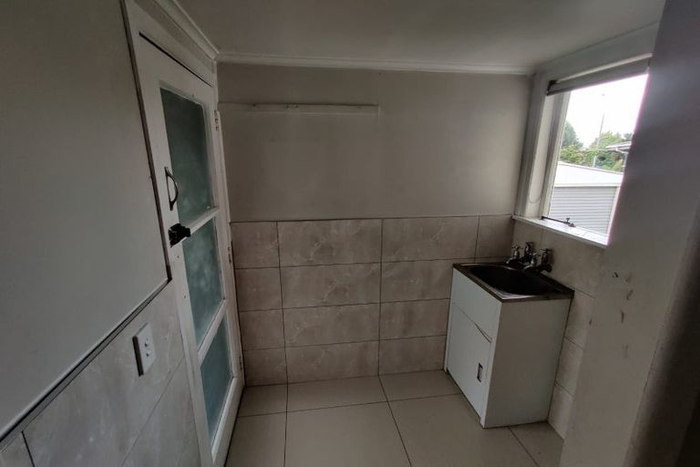 Photo of property in 92 Friedlanders Road, Manurewa, Auckland, 2102