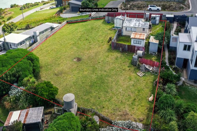 Photo of property in 25 Nasmyth Street, Kakanui, Oamaru, 9495