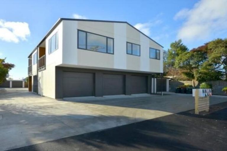 Photo of property in 31 Buffon Street, Waltham, Christchurch, 8023
