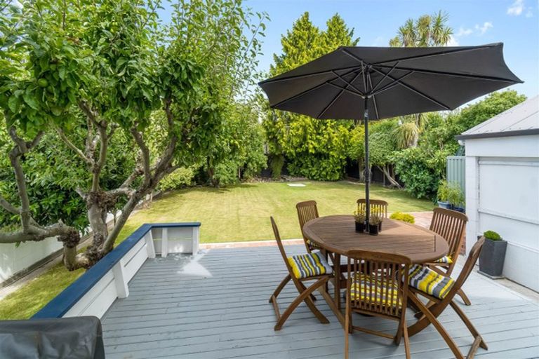 Photo of property in 128 Knowles Street, St Albans, Christchurch, 8052