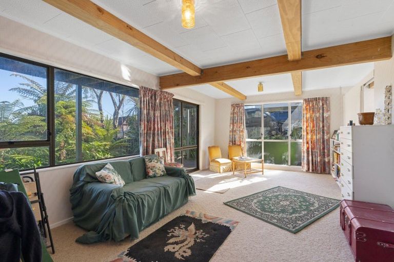 Photo of property in 48 Harvey Street, Waipahihi, Taupo, 3330