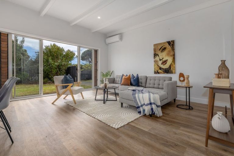 Photo of property in 92 Michael Road, Paraparaumu Beach, Paraparaumu, 5032