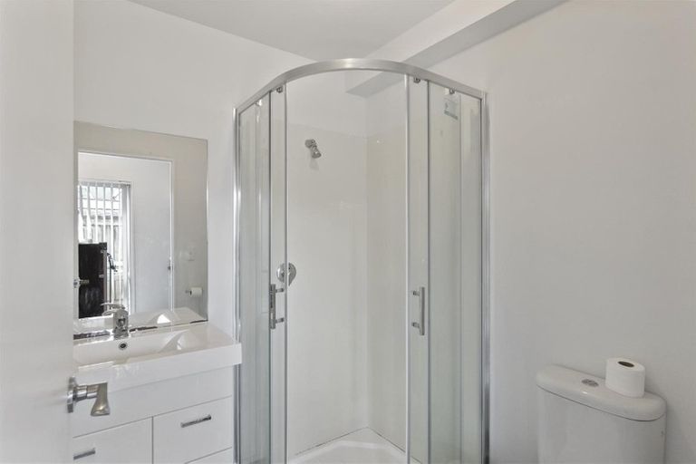 Photo of property in 7u3 Snead Place, Hamilton East, Hamilton, 3216