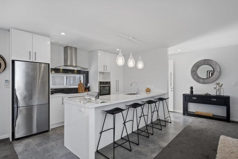 Photo of property in 10 Kanono Close, Papamoa Beach, Papamoa, 3118