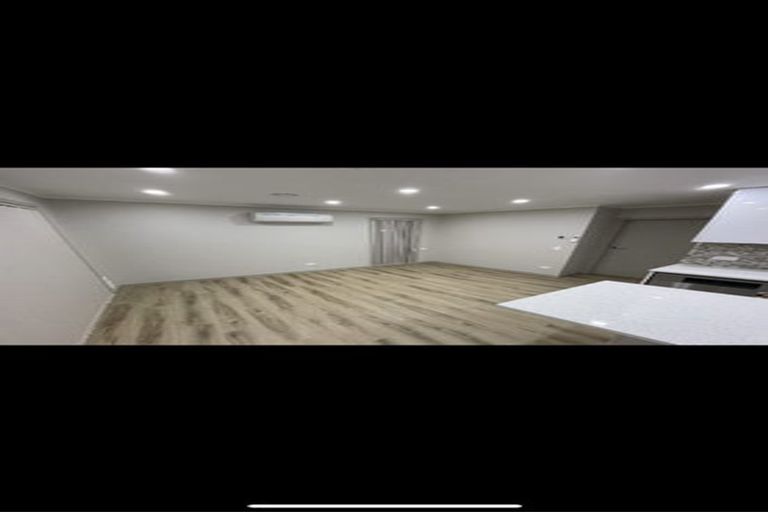 Photo of property in 16 Walworth Avenue, Pakuranga Heights, Auckland, 2010