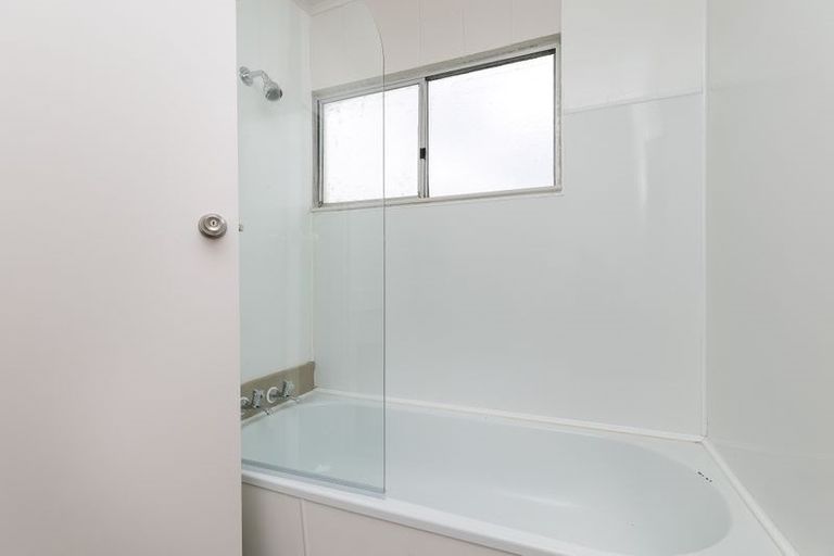 Photo of property in 8/43a Merton Street, Trentham, Upper Hutt, 5018