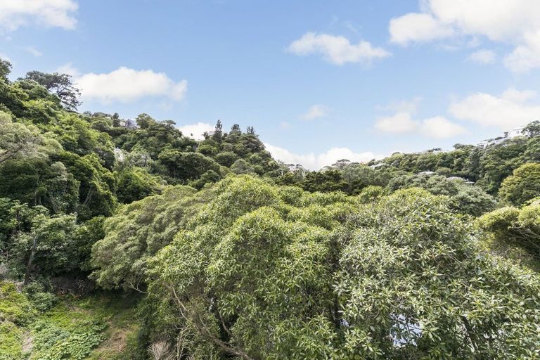 Photo of property in 5/27 The Rigi, Northland, Wellington, 6012