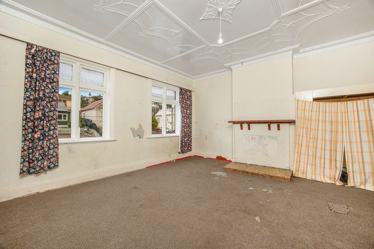Photo of property in 372 South Road, Caversham, Dunedin, 9012