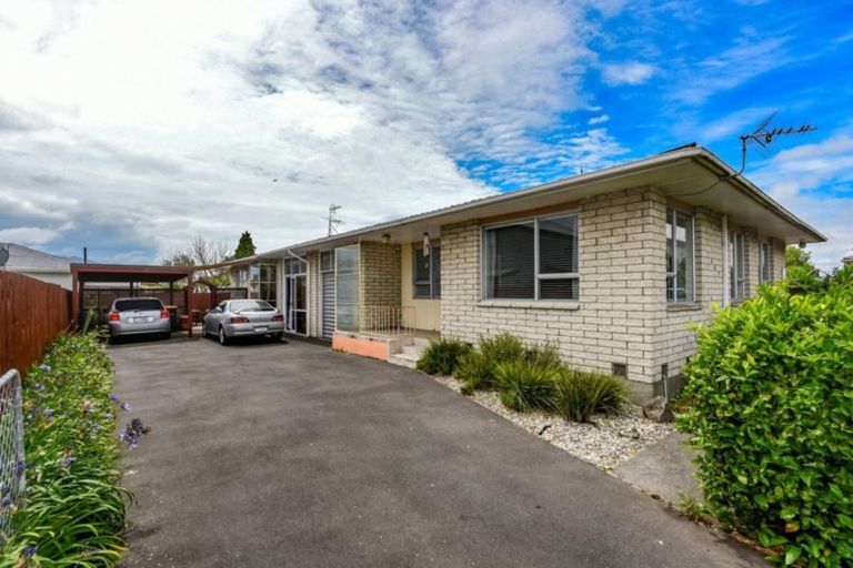 Photo of property in 1/299 Linwood Avenue, Linwood, Christchurch, 8062