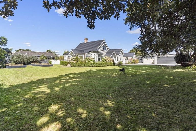 Photo of property in 128 Gray Avenue, Papatoetoe, Auckland, 2024