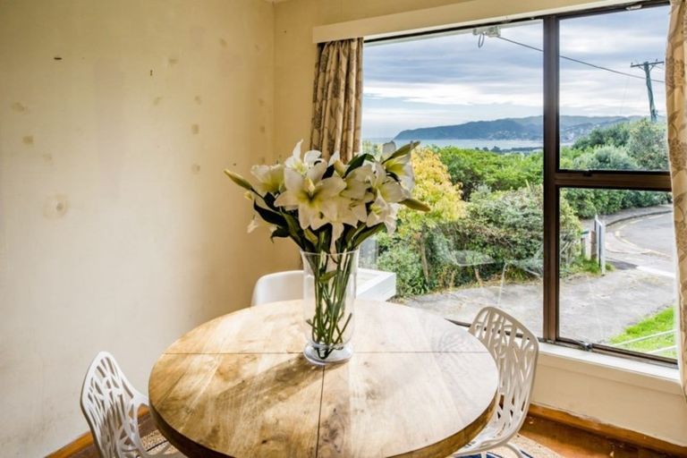 Photo of property in 47 Kiriwai Road, Paremata, Porirua, 5024