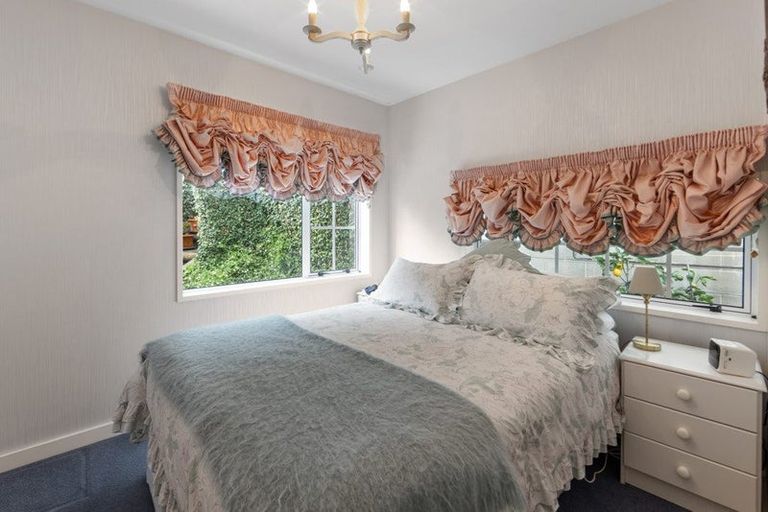 Photo of property in 2/27 Lookaway Place, Huntsbury, Christchurch, 8022