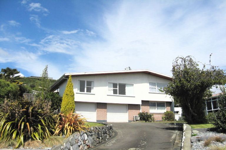 Photo of property in 10 Tarata Street, Stoke, Nelson, 7011