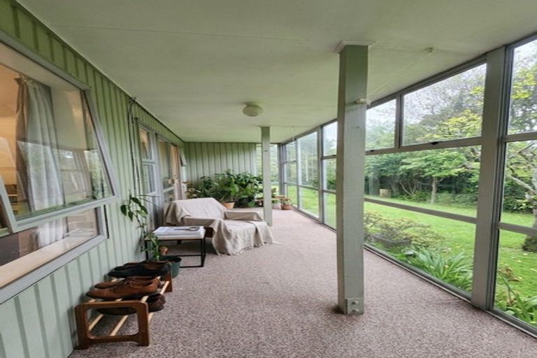 Photo of property in 4/10 Petherick Crescent, Johnsonville, Wellington, 6037