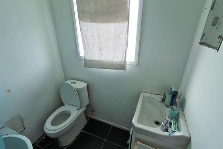 Photo of property in 21 Pohutukawa Drive, Tokoroa, 3420