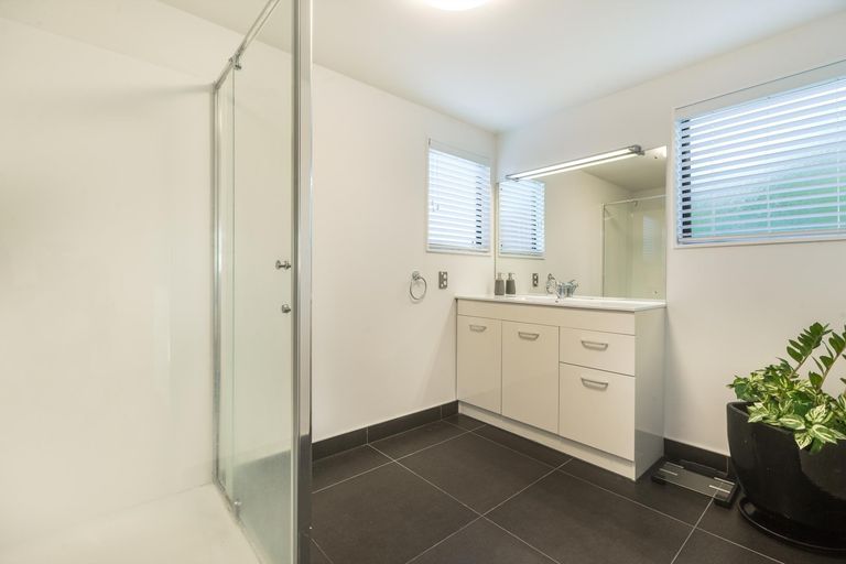 Photo of property in 2/57 Hoteo Avenue, Papatoetoe, Auckland, 2025
