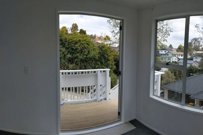 Photo of property in 20 Malmo Place, Massey, Auckland, 0614