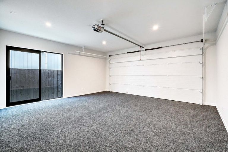 Photo of property in 1 Sails Road, Hobsonville, Auckland, 0616
