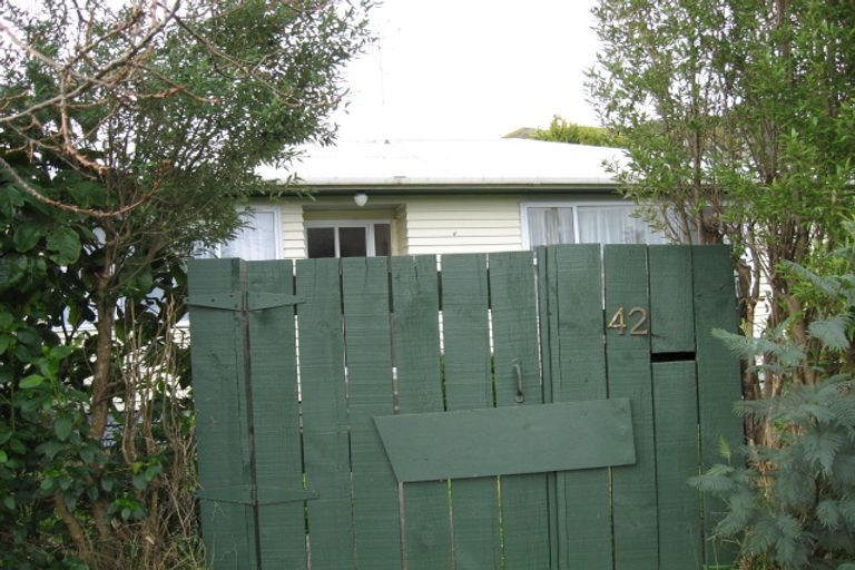 Photo of property in 42 Frederick Street, Wainuiomata, Lower Hutt, 5014