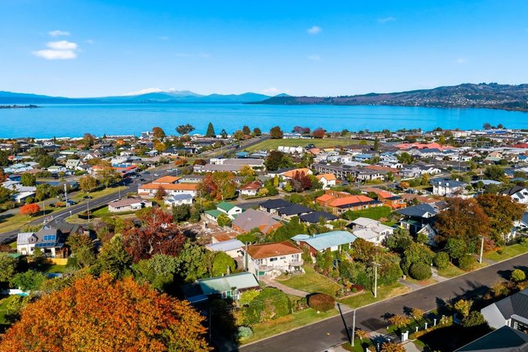 Photo of property in 11 Williams Street, Taupo, 3330