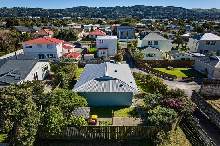 Photo of property in 126a Waiwhetu Road, Waterloo, Lower Hutt, 5011