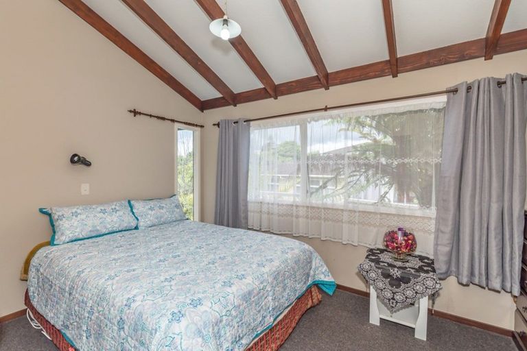 Photo of property in 14 Kennedy Drive, Levin, 5510