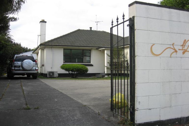 Photo of property in 350 Blenheim Road, Upper Riccarton, Christchurch, 8041