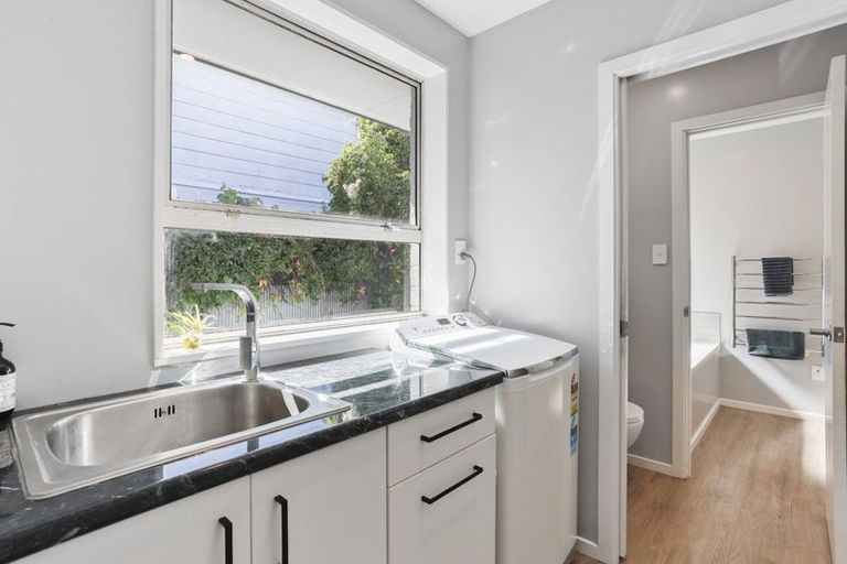 Photo of property in 4 Coates Place, Rangiora, 7400