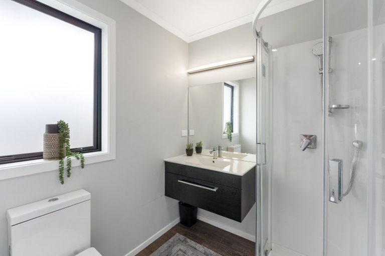 Photo of property in 1 Kikorangi Way, Paraparaumu, 5032