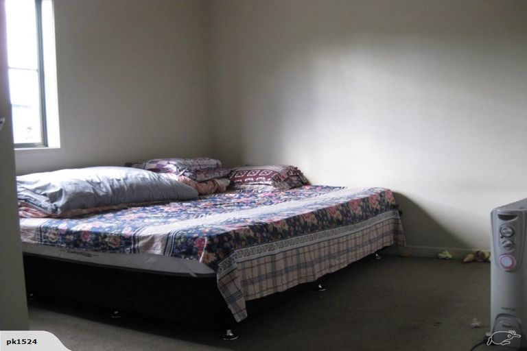 Photo of property in 6/8 Carolina Place, Albany, Auckland, 0632