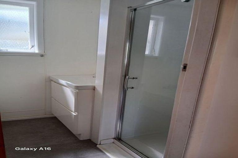 Photo of property in 11 London Street, Pukekohe, 2120