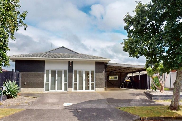 Photo of property in 21 Meadowbrook Drive, Cloverlea, Palmerston North, 4412