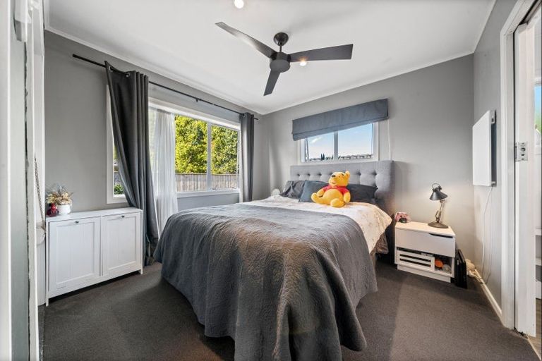 Photo of property in 33e Sanders Avenue, Westown, New Plymouth, 4310