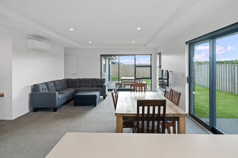 Photo of property in 27 Lovelock Avenue, Rolleston, 7615