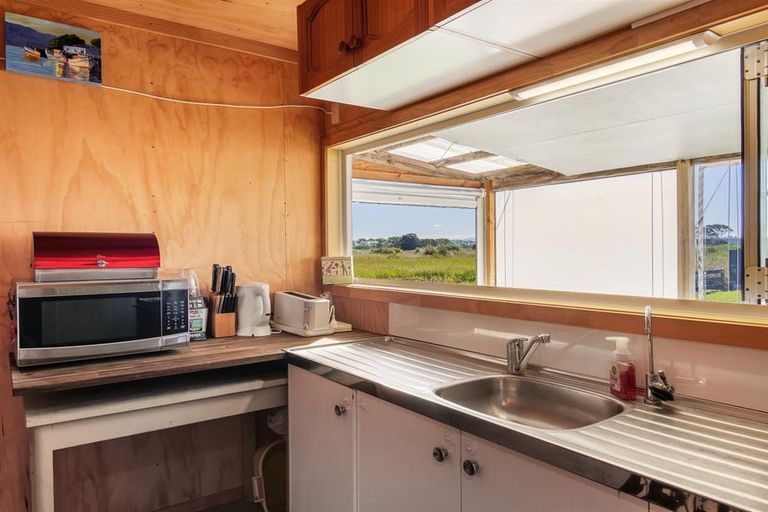 Photo of property in 244 Pukehina Parade, Pukehina, Te Puke, 3189