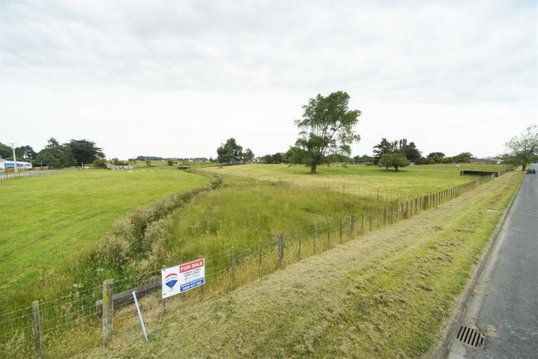 Photo of property in 40 Pukepapa Road, Marton, 4710