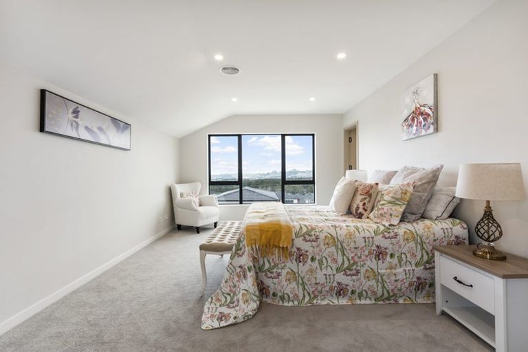 Photo of property in 14 Glann Lane, Flat Bush, 2019