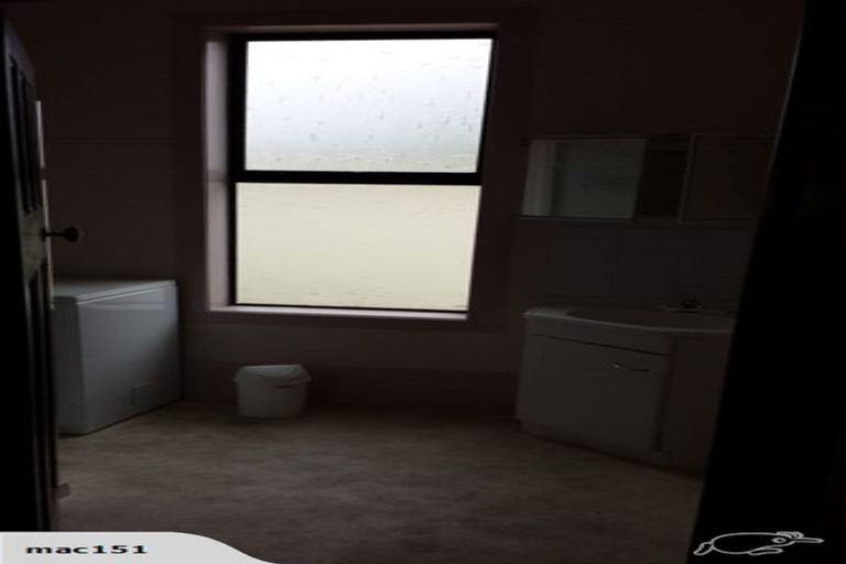 Photo of property in 165a Peverel Street, Riccarton, Christchurch, 8041